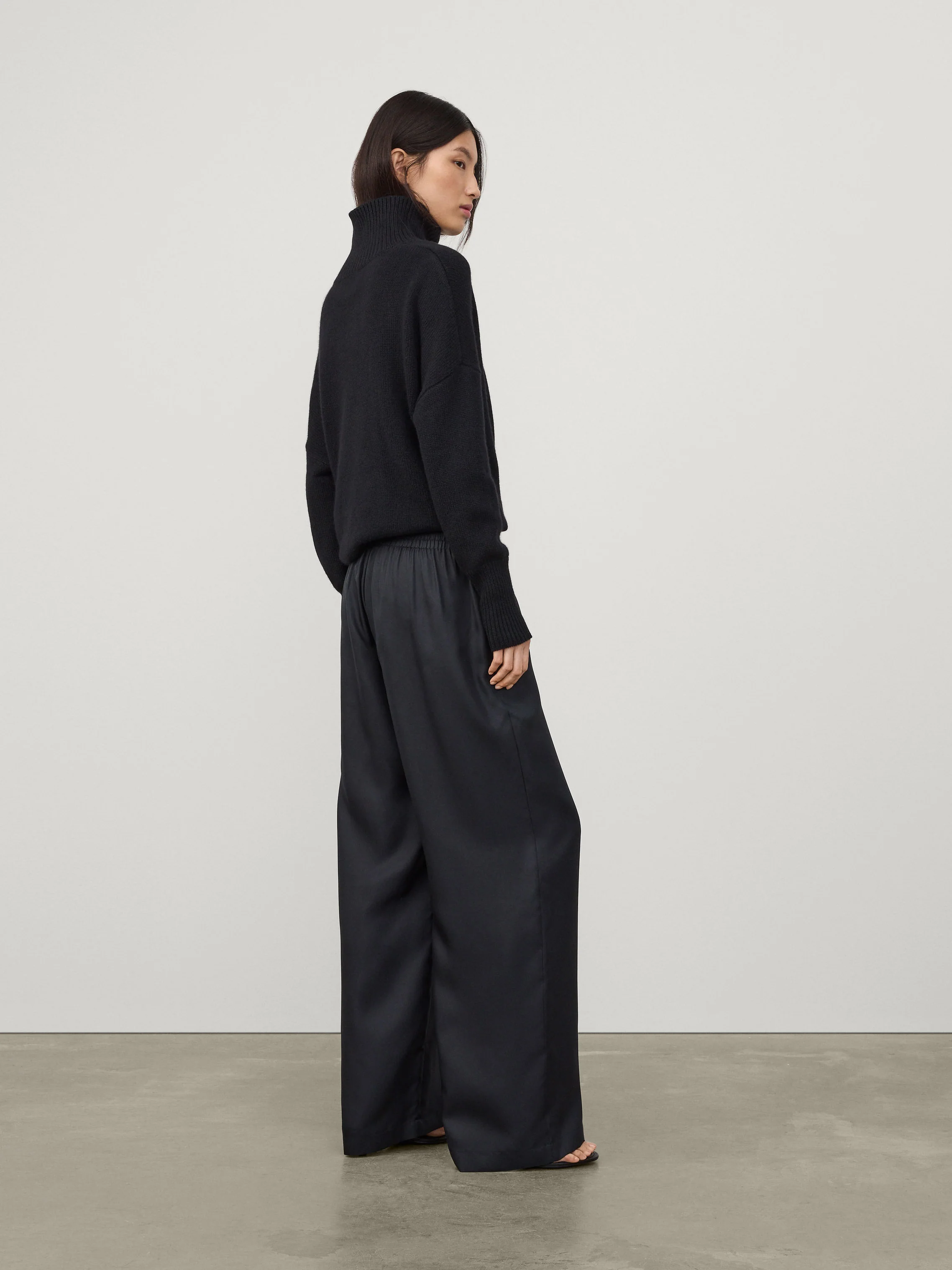 Wide Leg Trousers - Image 5